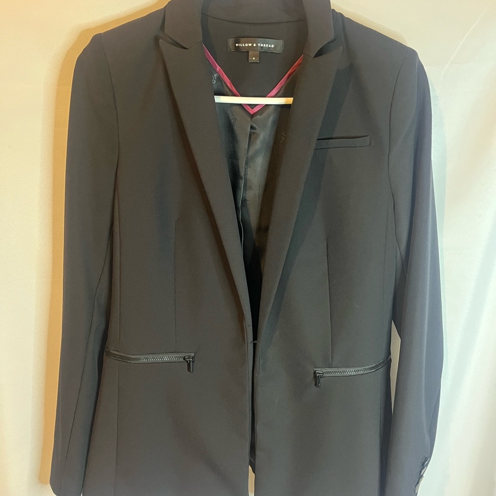 Willow & Thread class is black blazer - Picture 3 of 9